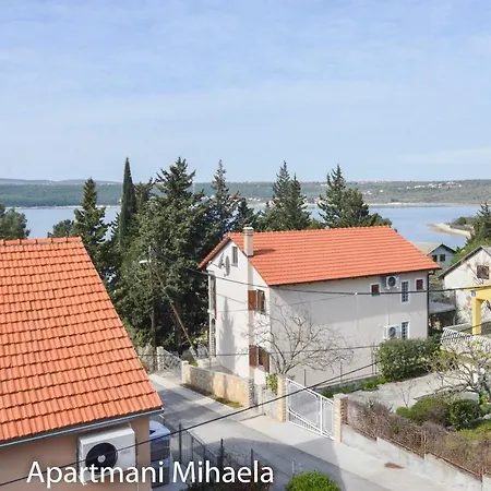 Διαμέρισμα Mihaela *